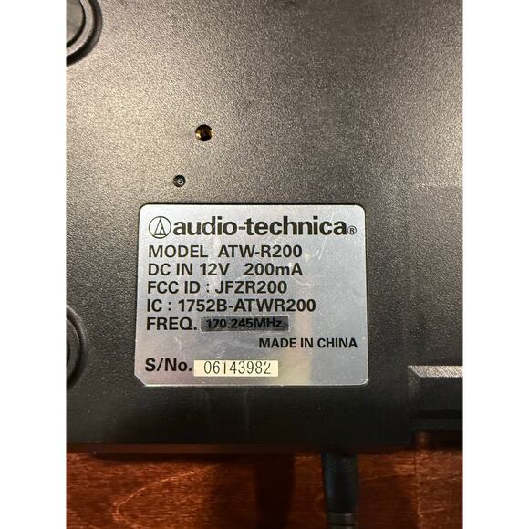 Digital Reference Audio Technica DR-1000 Series Receiver Guitar System - Picture 5 of 6